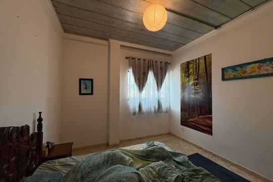Quarto de casa à venda com 3 quartos, 300m² em Jardim Santo Elias, São Paulo