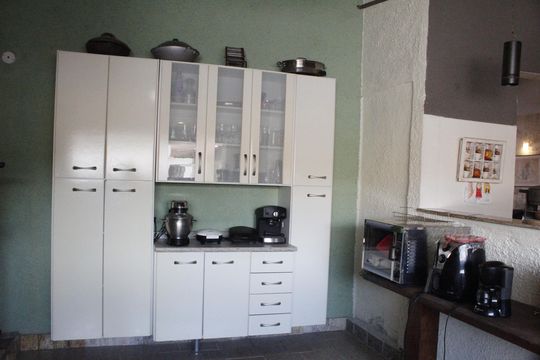 Cozinha de casa de condomínio à venda com 2 quartos, 350m² em Taquara, Rio de Janeiro
