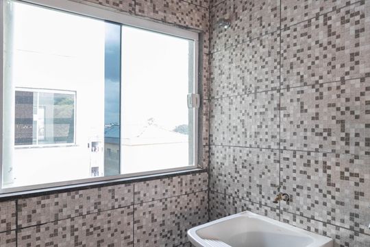 Área de Serviço de apartamento para alugar com 3 quartos, 330m² em Vila Lais, São Paulo