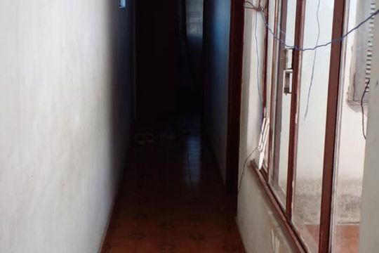 Corredor de casa à venda com 4 quartos, 237m² em Vila do Encontro, São Paulo