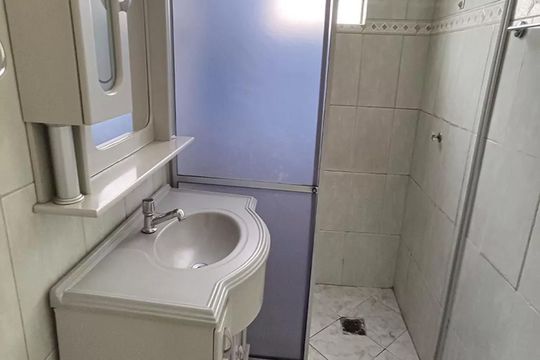 Banheiro de casa para alugar com 3 quartos, 90m² em Vila Nova, Novo Hamburgo