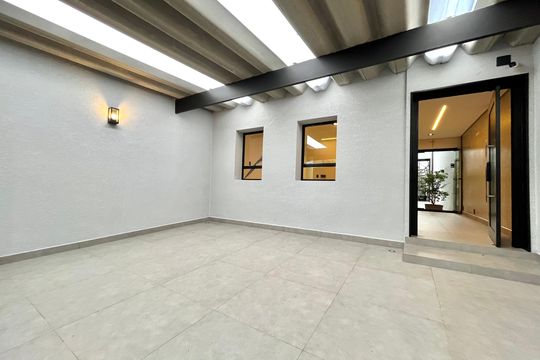 Garagem de casa para alugar com 3 quartos, 180m² em Vila Paulista, São Paulo