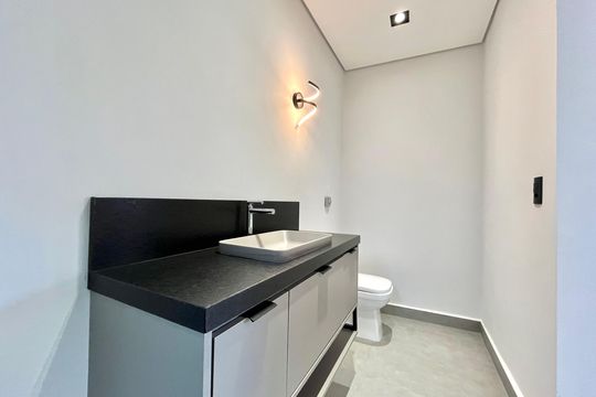Banheiro da Suíte de casa para alugar com 3 quartos, 180m² em Vila Paulista, São Paulo