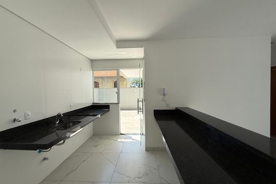 Cozinha de apartamento à venda com 2 quartos, 97m² em Padre Eustáquio, Belo Horizonte