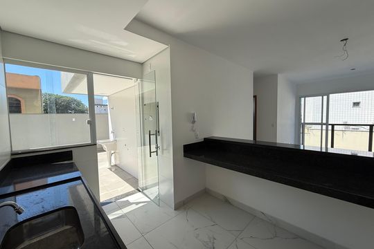Cozinha de apartamento à venda com 2 quartos, 97m² em Padre Eustáquio, Belo Horizonte