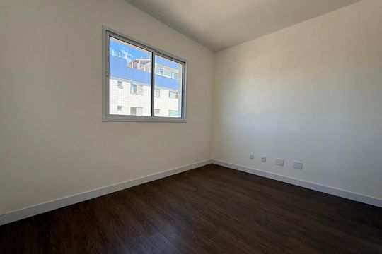Apartamento à venda com 2 quartos, 131m² em Padre Eustáquio, Belo Horizonte