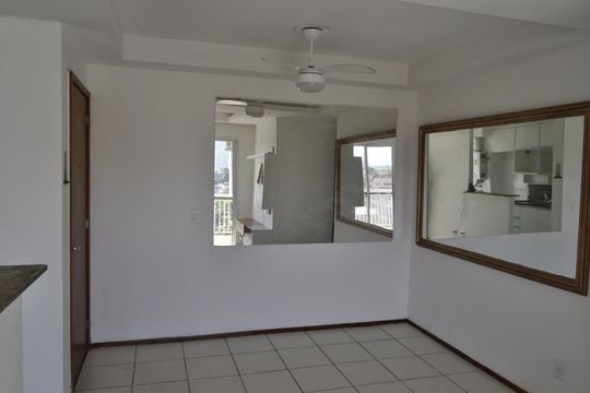Apartamento para alugar com 3 quartos, 60m² em Del Castilho, Rio de Janeiro