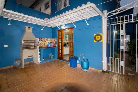 Quintal de casa à venda com 2 quartos, 102m² em Jardim Gabriela, Guarulhos