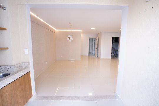 Apartamento à venda com 3 quartos, 113m² em Setor Oeste, Goiânia