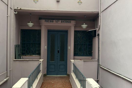 Fachada de apartamento à venda com 2 quartos, 125m² em Pinheiros, São Paulo