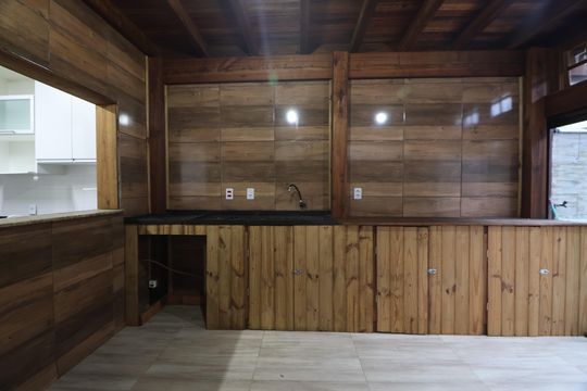 Espaço Gourmet de casa à venda com 2 quartos, 105m² em Mato Grande, Canoas