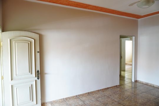 Sala de casa para alugar com 3 quartos, 205m² em Jardim Girassol, Americana