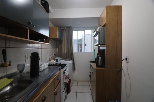 Cozinha e Área de Serviço de apartamento à venda com 3 quartos, 64m² em Igara, Canoas
