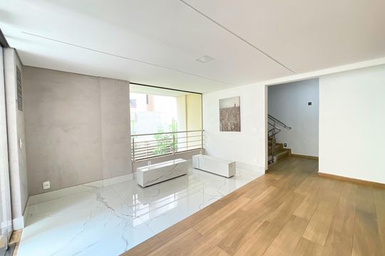 Hall de entrada de apartamento à venda com 3 quartos, 70m² em Castelo, Belo Horizonte