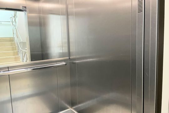 Elevador de apartamento à venda com 3 quartos, 70m² em Castelo, Belo Horizonte