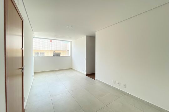 Apartamento à venda com 3 quartos, 70m² em Castelo, Belo Horizonte