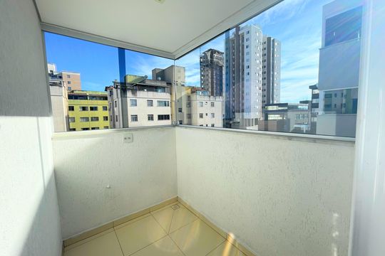 Varanda da Sala de apartamento à venda com 2 quartos, 126m² em Ouro Preto, Belo Horizonte