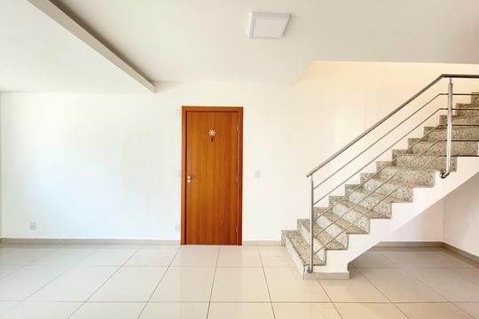 Sala de apartamento à venda com 2 quartos, 126m² em Ouro Preto, Belo Horizonte