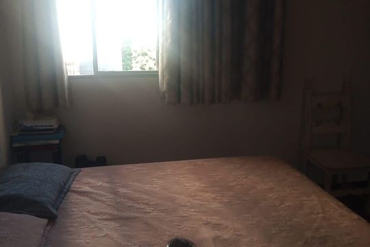 Quarto de apartamento à venda com 3 quartos, 180m² em Alto Caiçaras, Belo Horizonte