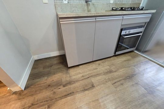Banheiro de apartamento à venda com 2 quartos, 59m² em Bethaville I, Barueri