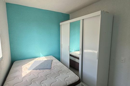 Quarto 1 de apartamento para alugar com 2 quartos, 39m² em Sarandi, Porto Alegre