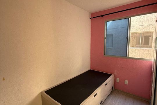 Quarto 2 de apartamento para alugar com 2 quartos, 39m² em Sarandi, Porto Alegre