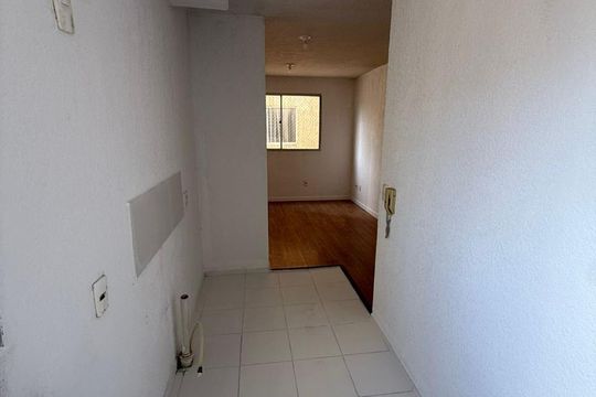 Cozinha de apartamento para alugar com 2 quartos, 40m² em Sarandi, Porto Alegre