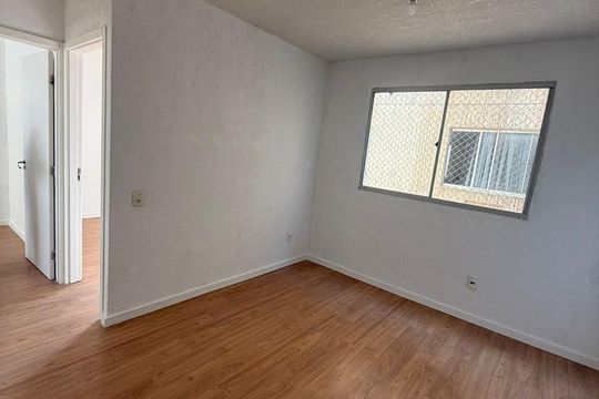 Sala de apartamento para alugar com 2 quartos, 40m² em Sarandi, Porto Alegre
