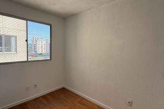 Quarto 2 de apartamento para alugar com 2 quartos, 40m² em Sarandi, Porto Alegre