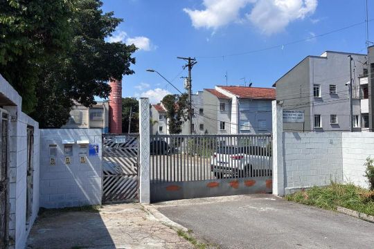 Fachada  de apartamento à venda com 2 quartos, 48m² em Conceição, Diadema