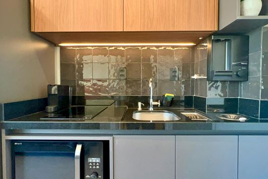 Cozinha de apartamento à venda com 1 quarto, 20m² em Jardim Paulista, São Paulo