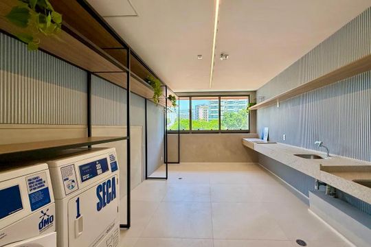 Área comum de kitnet/studio para alugar com 1 quarto, 25m² em Santo Amaro, São Paulo