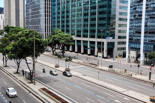 Vista da varanda de apartamento à venda com 2 quartos, 55m² em Centro, Rio de Janeiro