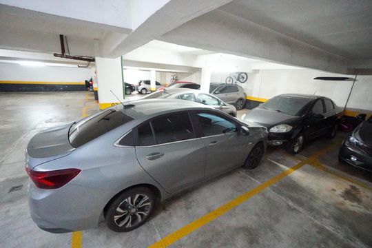 Garagem de apartamento à venda com 2 quartos, 60m² em Vila Mariana, São Paulo