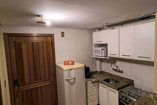 Cozinha  de apartamento para alugar com 1 quarto, 49m² em Centro Histórico, Porto Alegre