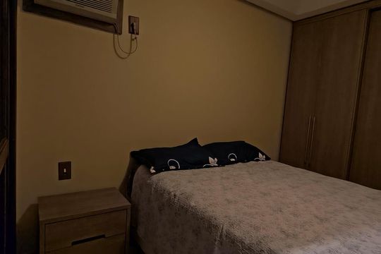 Quarto  de apartamento para alugar com 1 quarto, 49m² em Centro Histórico, Porto Alegre