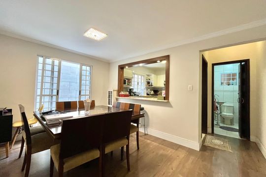 Sala de Jantar de casa à venda com 3 quartos, 230m² em Jardim Jabaquara, São Paulo