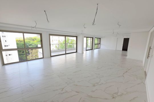 Apartamento à venda com 4 quartos, 270m² em Vila Progredior, São Paulo