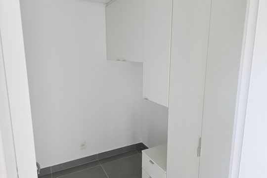 Dispensa de apartamento à venda com 4 quartos, 270m² em Vila Progredior, São Paulo