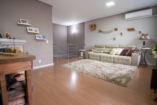 Sala de TV de casa à venda com 3 quartos, 216m² em Estância Velha, Canoas