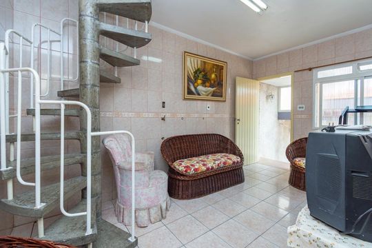 Casa à venda com 4 quartos, 320m² em Cursino, São Paulo
