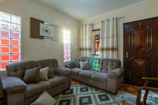 Casa à venda com 6 quartos, 240m² em Jardim Santo André, Santo André