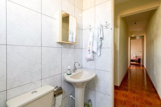 Casa à venda com 6 quartos, 240m² em Jardim Santo André, Santo André