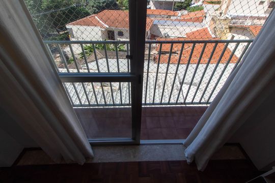 SACADA de apartamento à venda com 1 quarto, 64m² em Jardim Flamboyant, Campinas