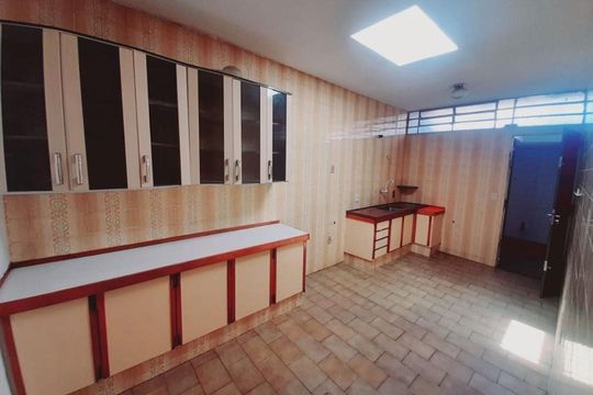 Casa à venda com 4 quartos, 127m² em Horto Florestal, Jundiaí