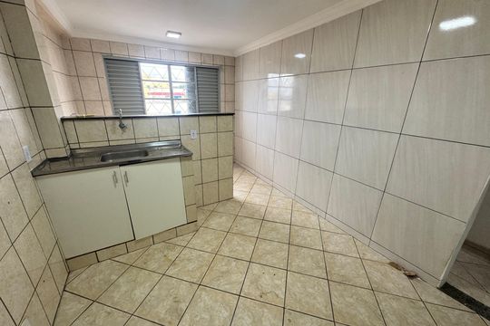 Cozinha de apartamento à venda com 2 quartos, 56m² em Taguatinga Norte, Brasília