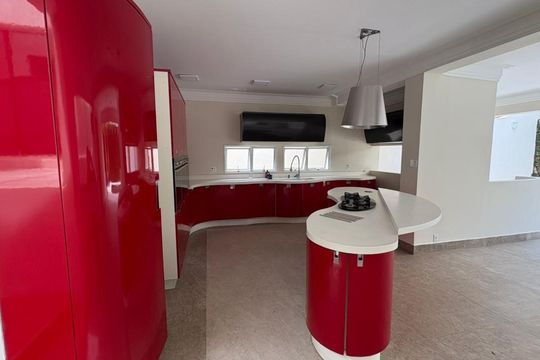 Casa à venda com 5 quartos, 380m² em Residencial Tres (Alphaville), Santana de Parnaíba