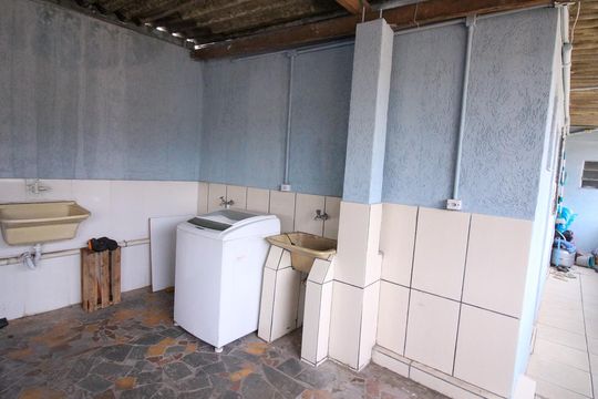 Área de Serviço de casa à venda com 7 quartos, 100m² em Jardim Colorado, São Paulo