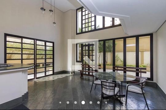 Apartamento à venda com 1 quarto, 57m² em Campo Belo, São Paulo