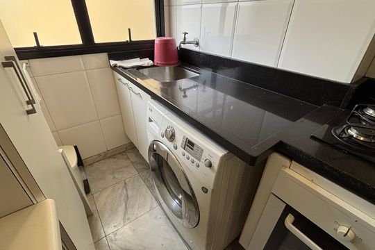 Apartamento à venda com 1 quarto, 57m² em Campo Belo, São Paulo